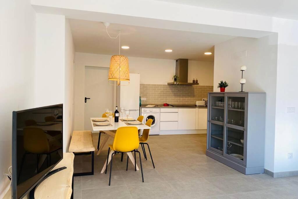 70 M2, Apartamento Cerca De La Playa, Apto Minusvalidos. Roses Exterior foto